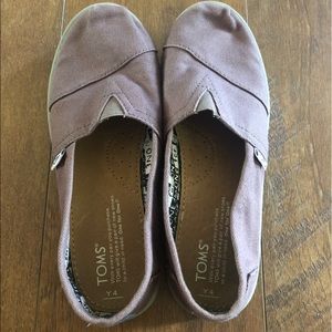 Toms shoes